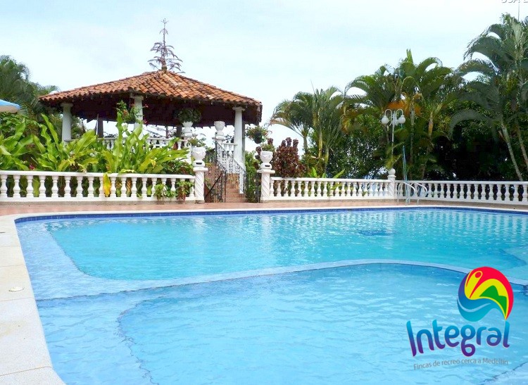 4104 San Jerónimo