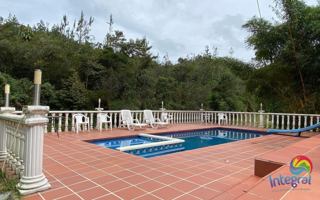 0108 Guatapé