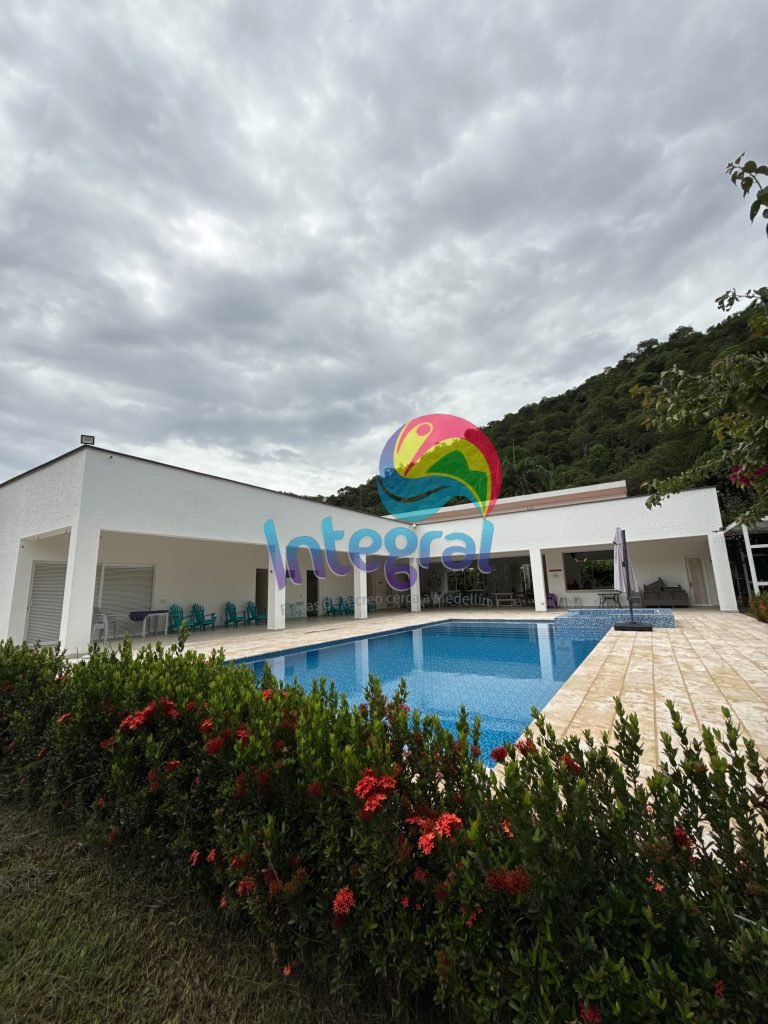 5000 Santa Fé de Antioquia